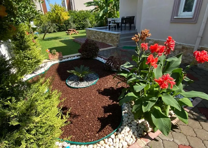 Orange&lemon Camyuva Villa *